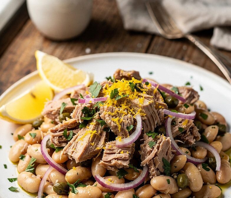 Italian Tonno E Fagioli Salad With Tuna and White Beans