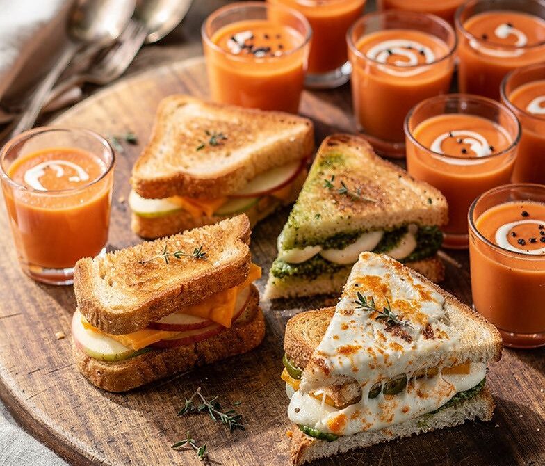 Mini Grilled Cheese Bites With Tomato Bisque Shooters