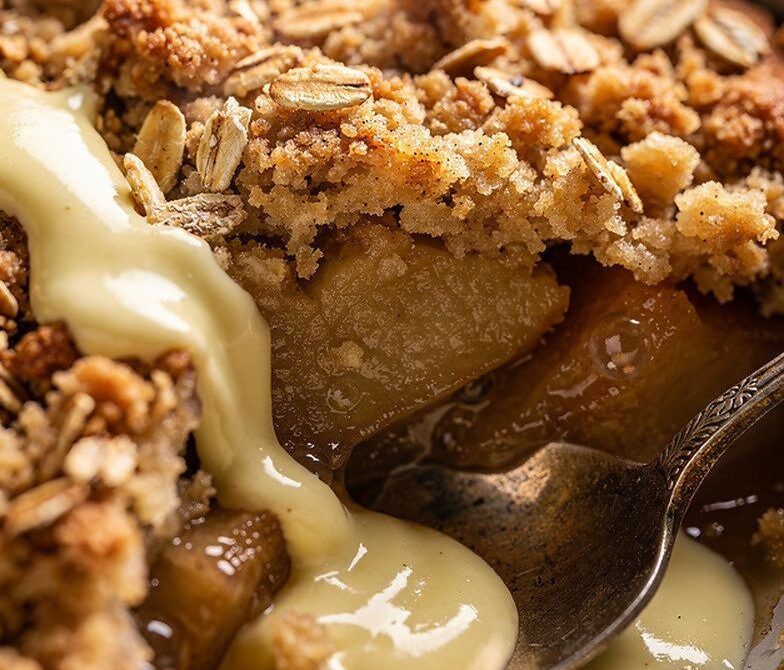 Tray-Baked Cinnamon Apple Crumble With Vanilla Custard Sauce