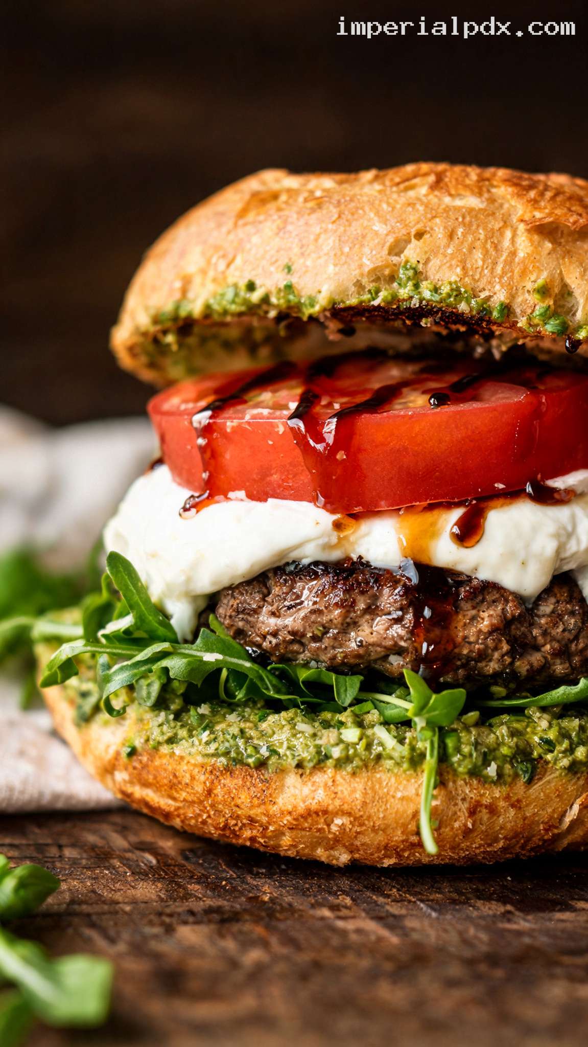 Caprese Burger With Pesto and Balsamic Glaze – Closeup