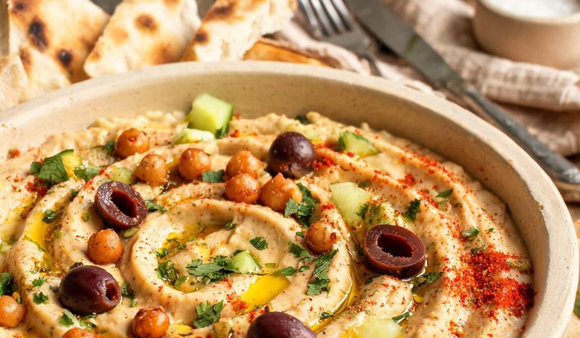 Classic Hummus Mezze Bowl With Crispy Chickpeas