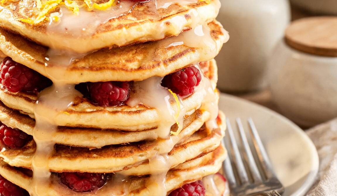 Fluffy Raspberry Lemon Pancakes