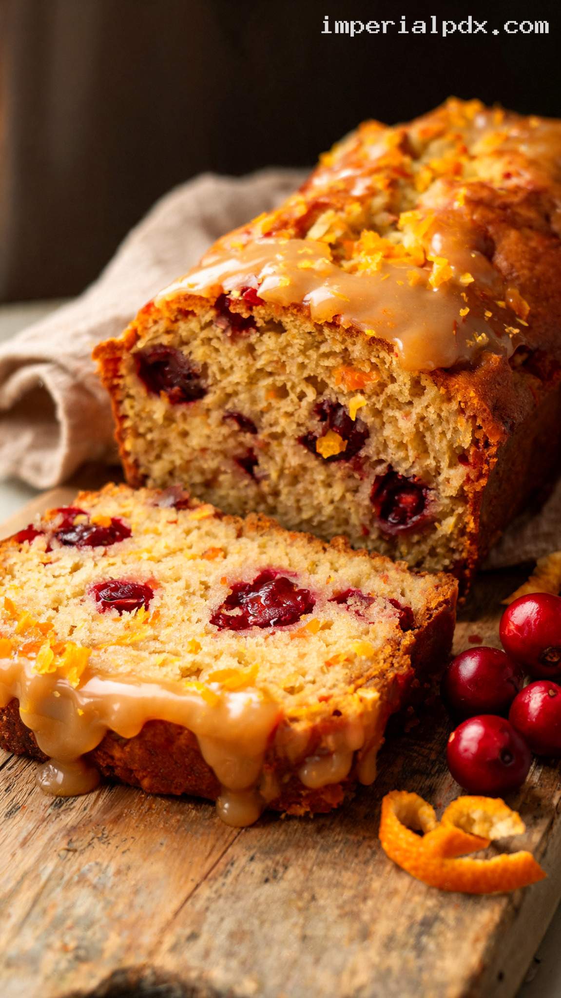 Moist Cranberry Orange Breakfast Loaf – Closeup