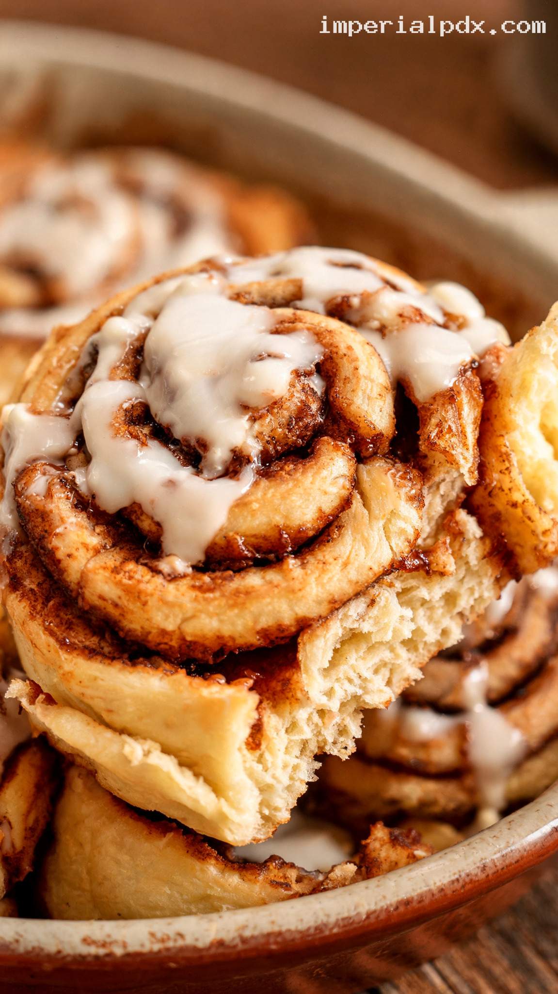 Soft Cinnamon Rolls With Cream Cheese Glaze – Closeup