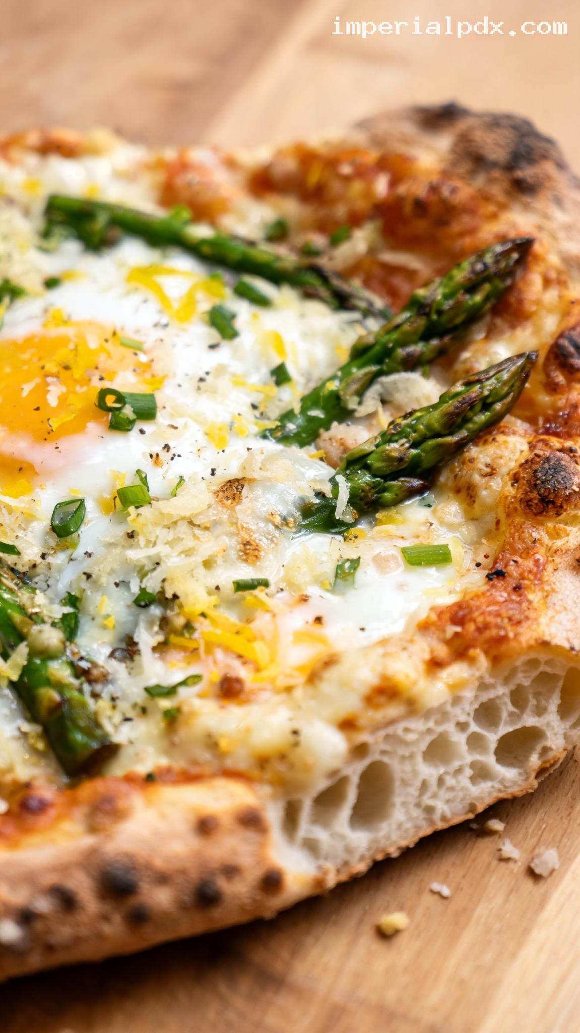 Asparagus and Egg White Pizza – Closeup