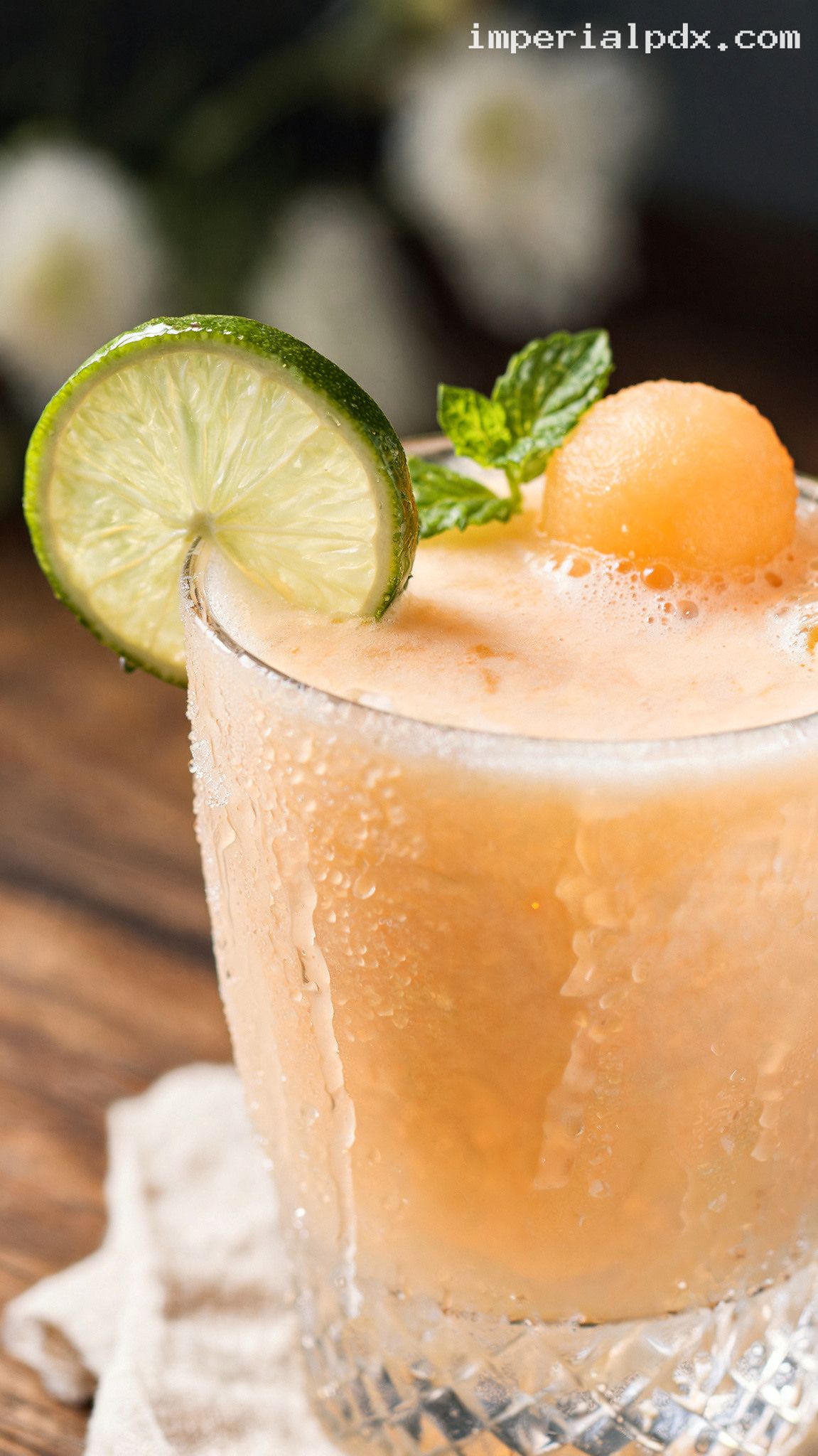 Cantaloupe Lime Cooler – Closeup