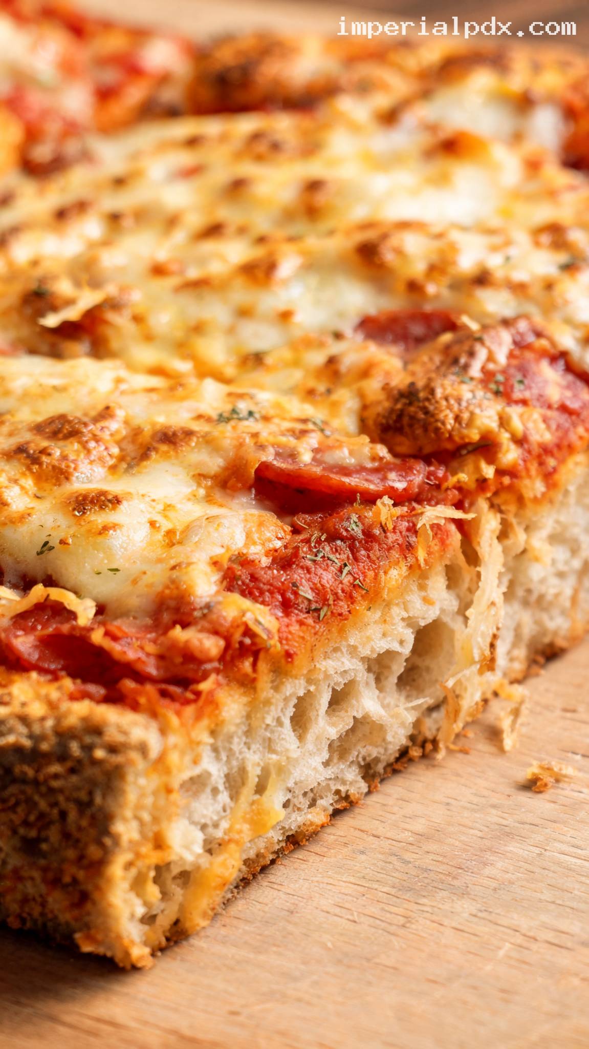 Detroit-Style Pepperoni Pizza With Crispy Cheese Edges – Closeup