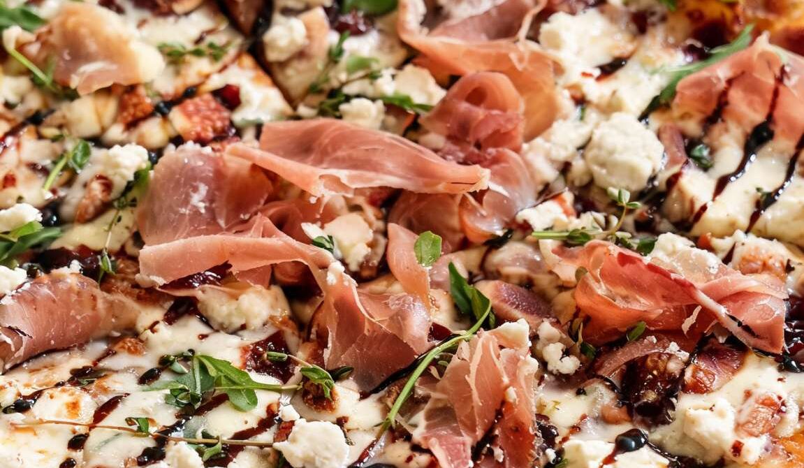 Fig, Prosciutto, and Goat Cheese White Pizza