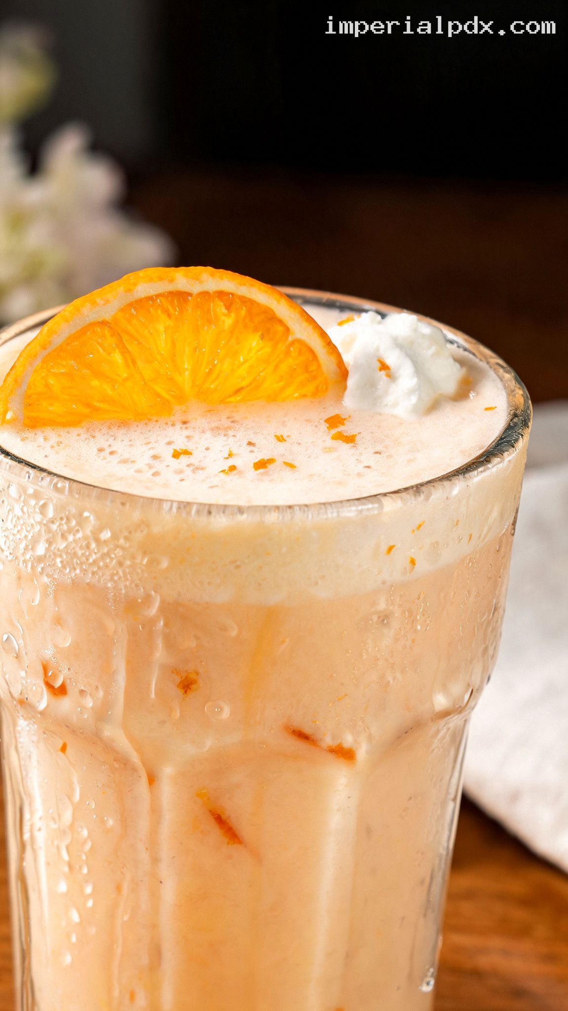 Fresh Orange Vanilla Cream Cooler – Closeup