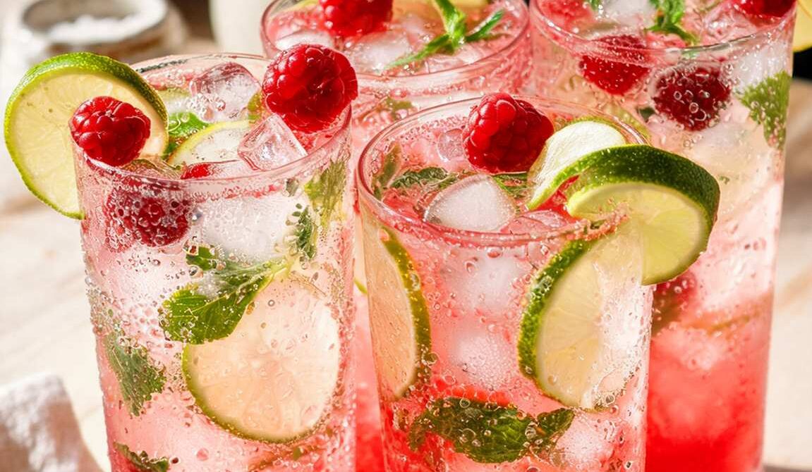 Fresh Raspberry Lime Sparkler Drink