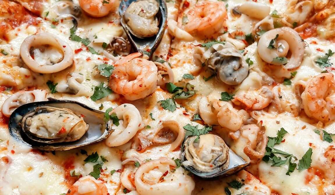 Frutti Di Mare Seafood Pizza