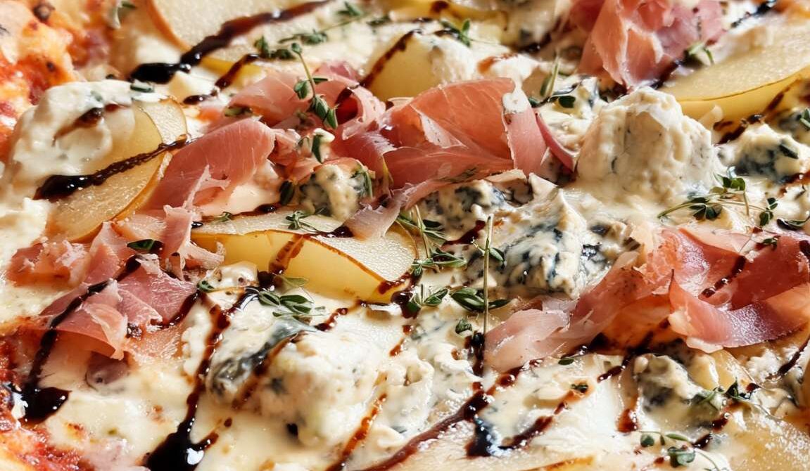 Pear, Prosciutto, and Gorgonzola Pizza