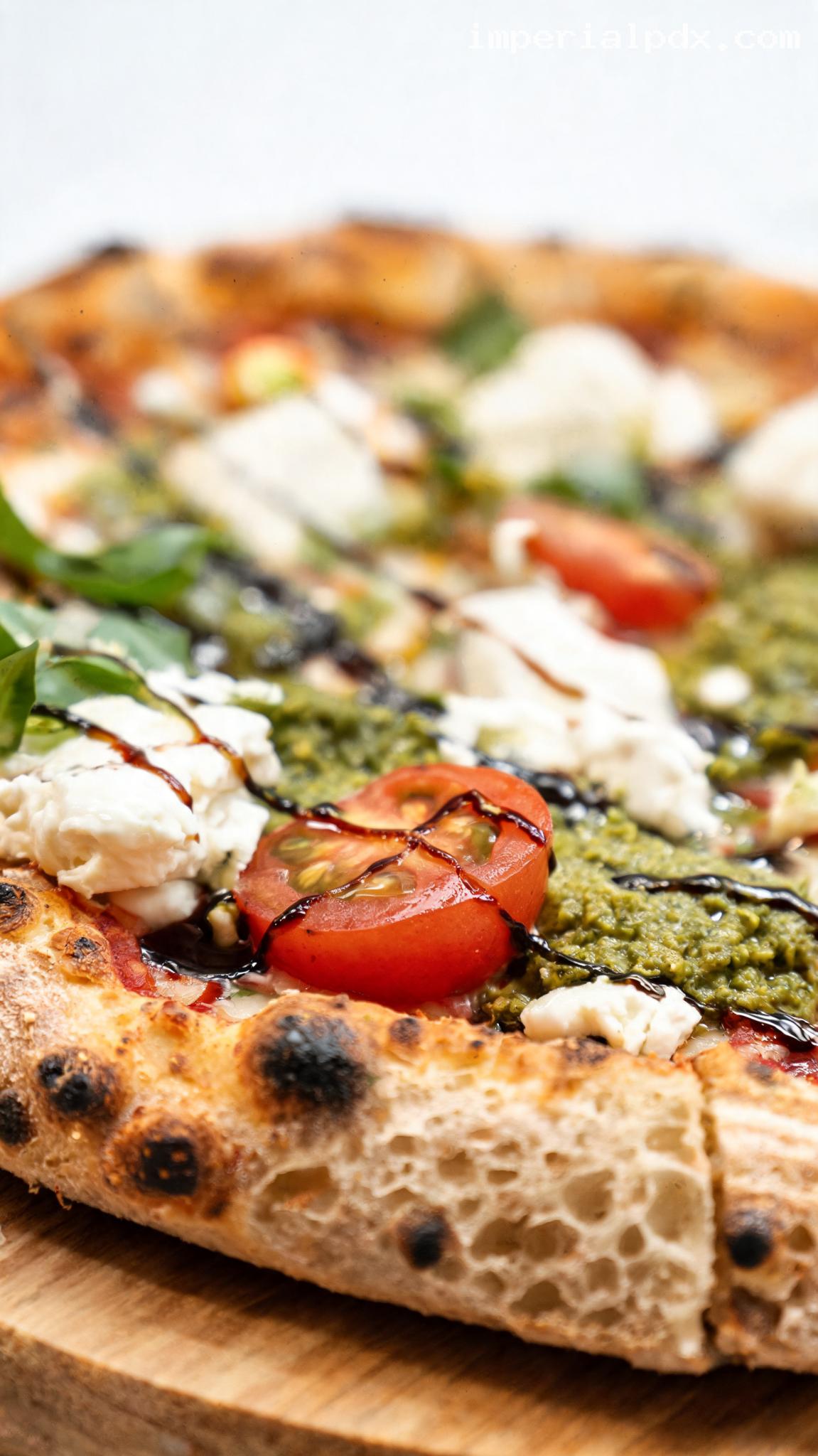 Pesto Caprese Pizza With Balsamic Glaze – Closeup