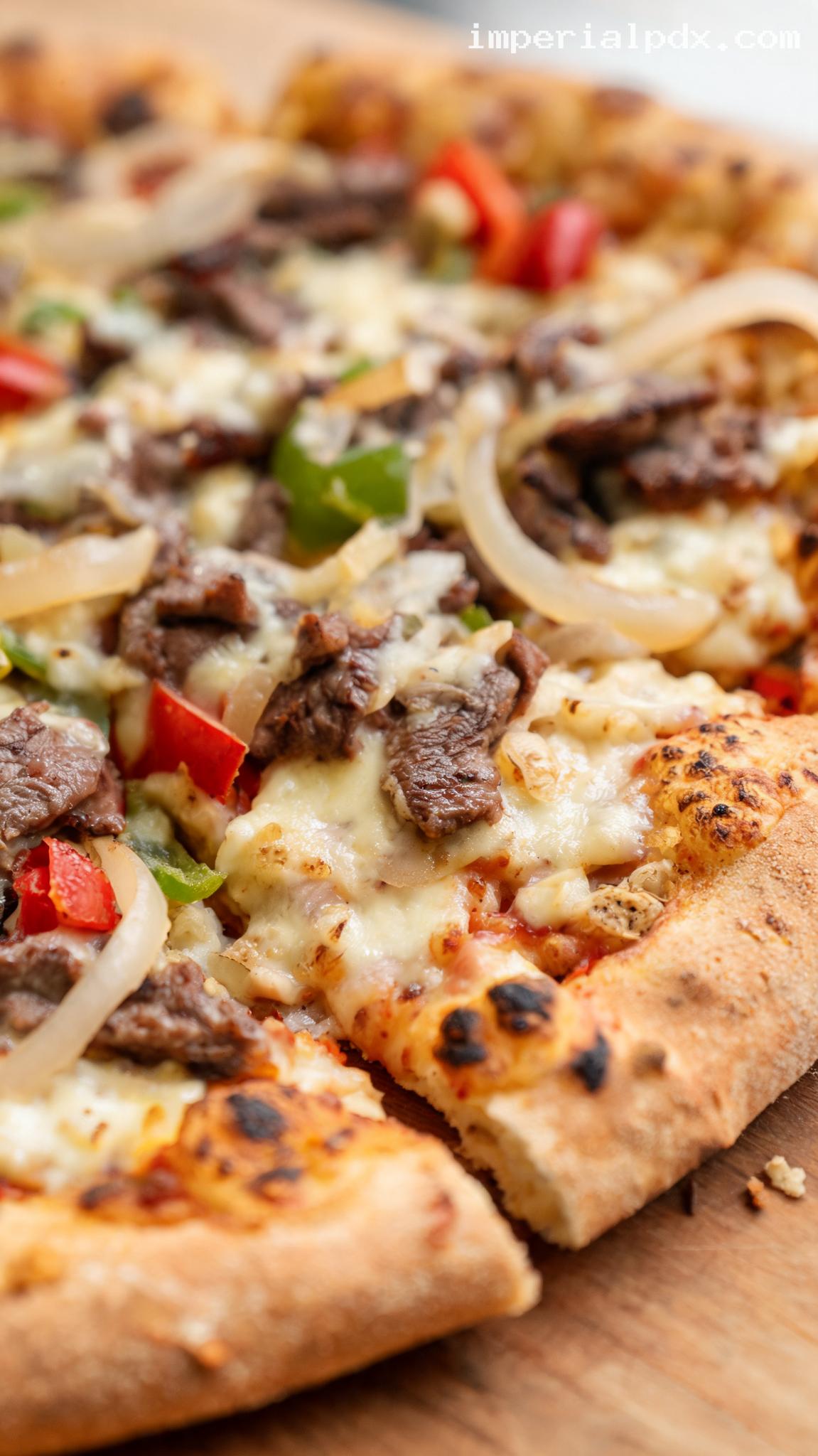 Philly Cheesesteak Pizza With Garlic Sauce – Closeup