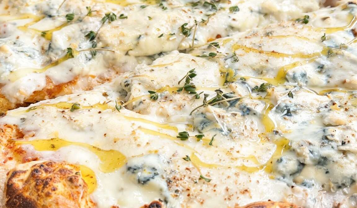Quattro Formaggi Pizza With Honey