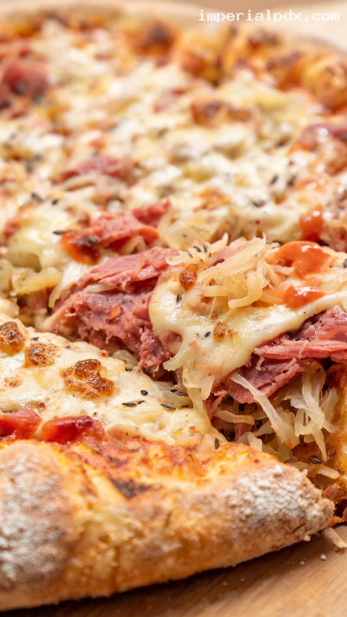Reuben Pizza with Corned Beef and Swiss – Closeup