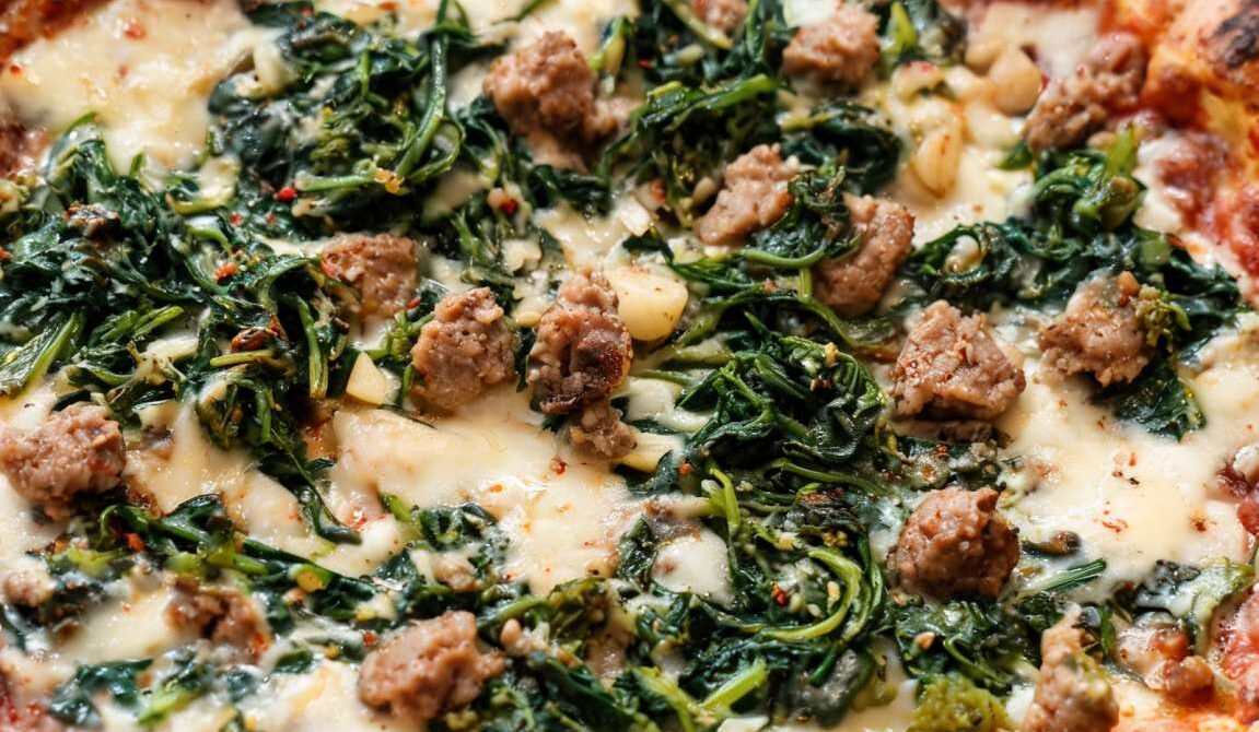 Salsiccia e Friarielli Pizza With Provola