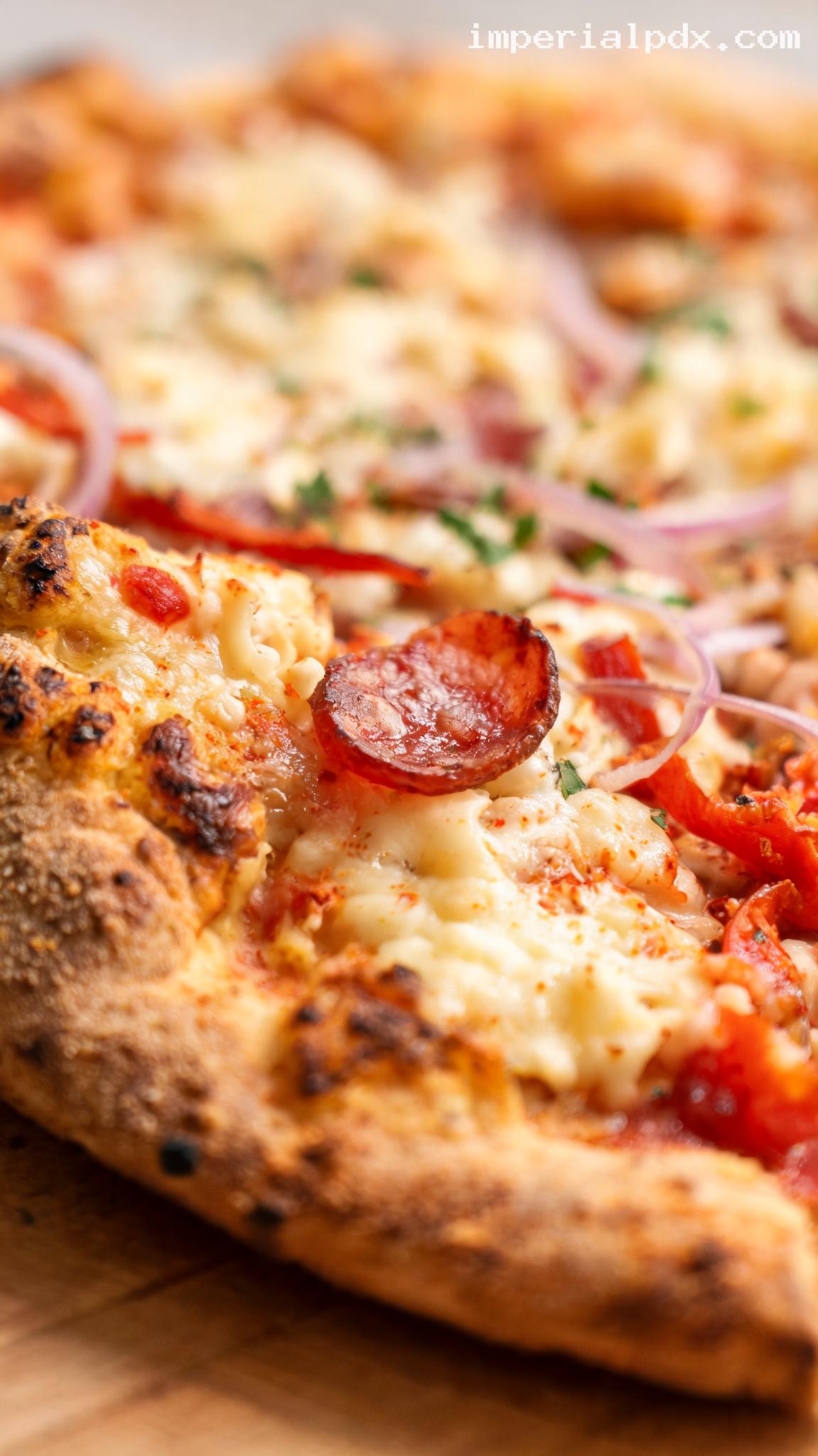 Spanish Chorizo and Manchego Pizza – Closeup