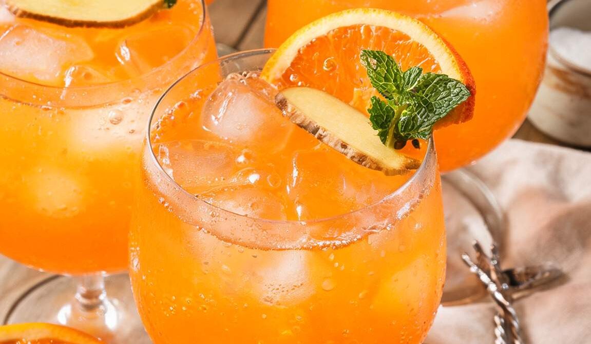 Sparkling Tangelo and Ginger Spritz