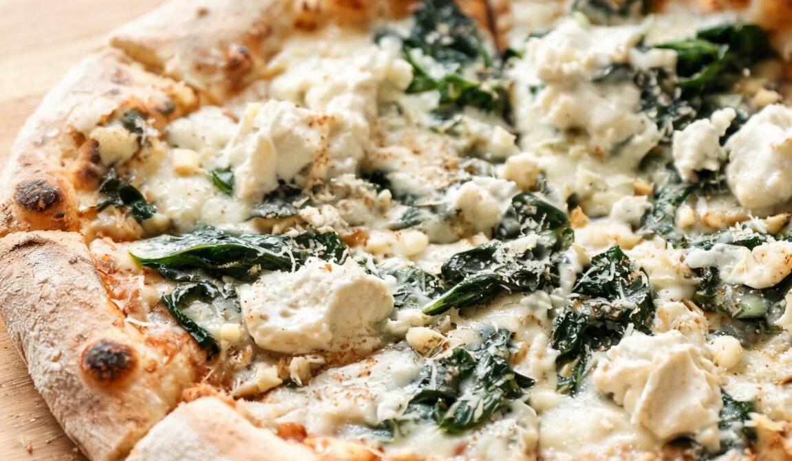Spinach and Ricotta White Pizza