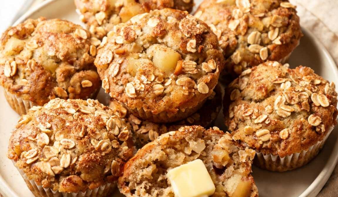 Warm Cinnamon Apple Oat Muffins