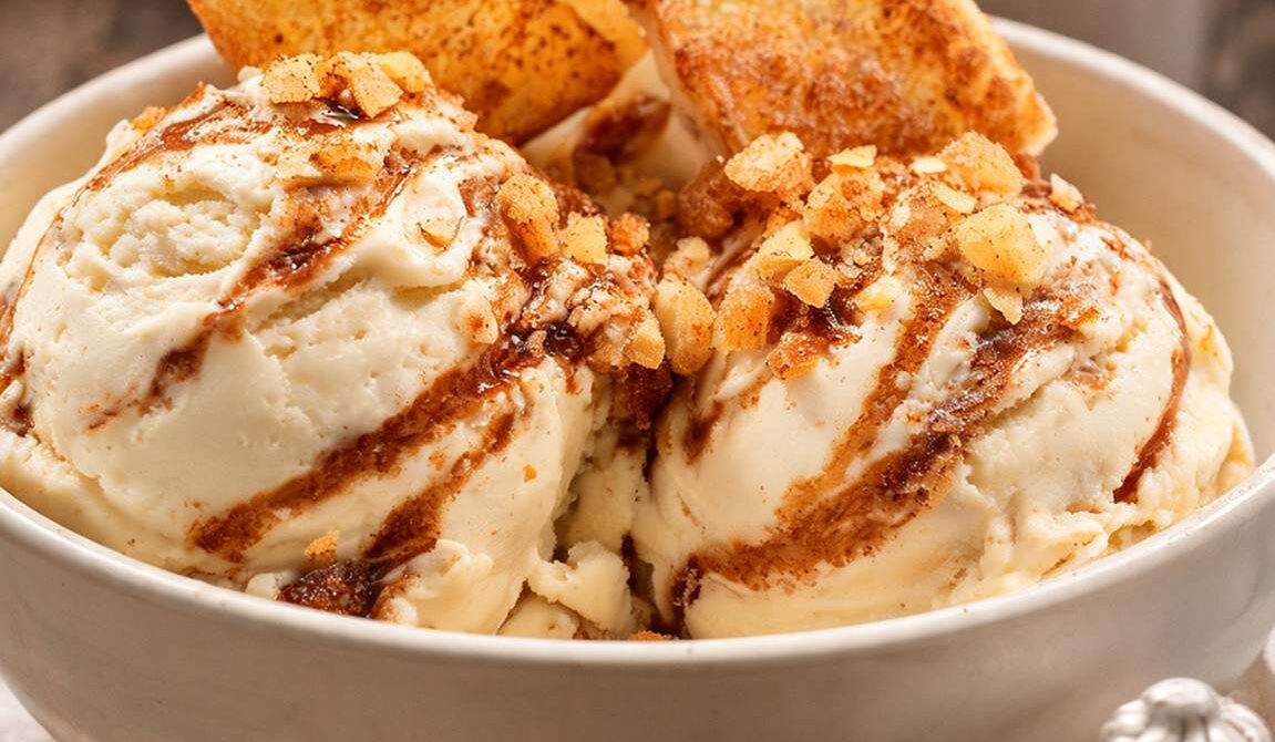 Cinnamon Toast Ice Cream With Toasted Crumble