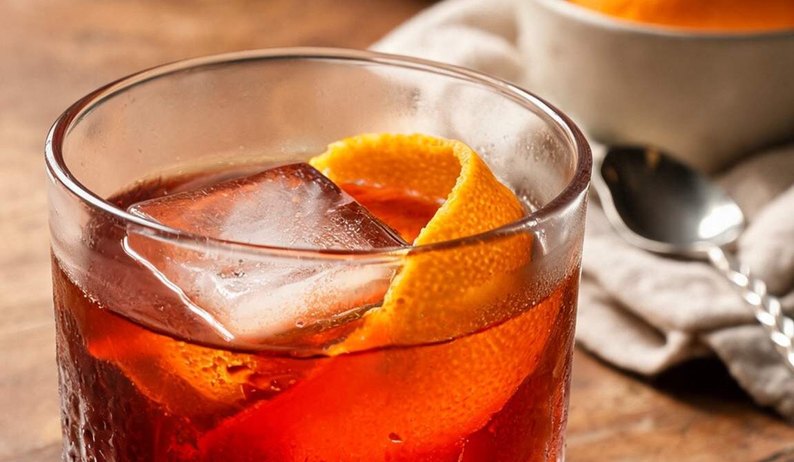 Classic Italian Negroni Cocktail