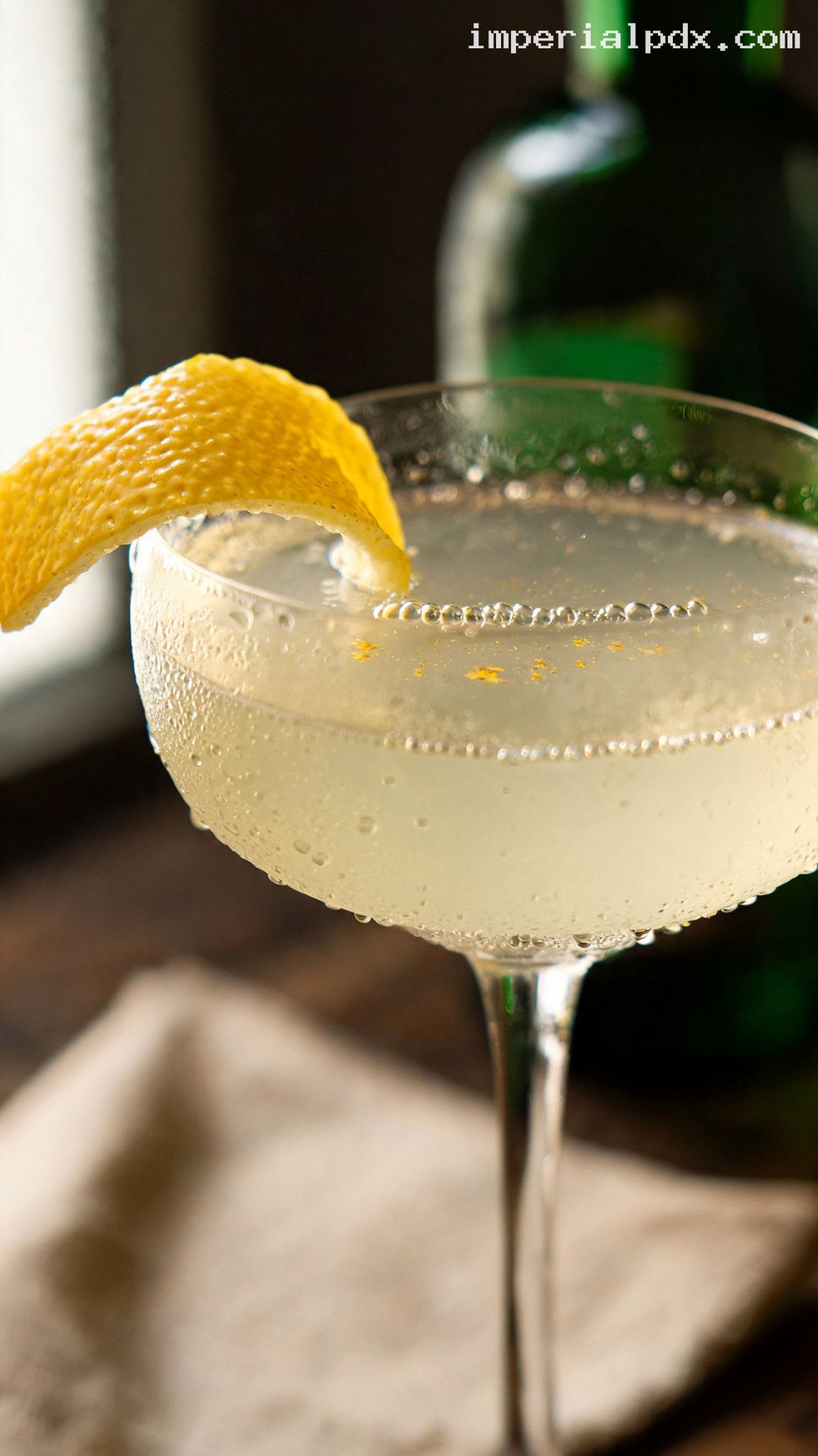 Corpse Reviver No. 2 – Closeup