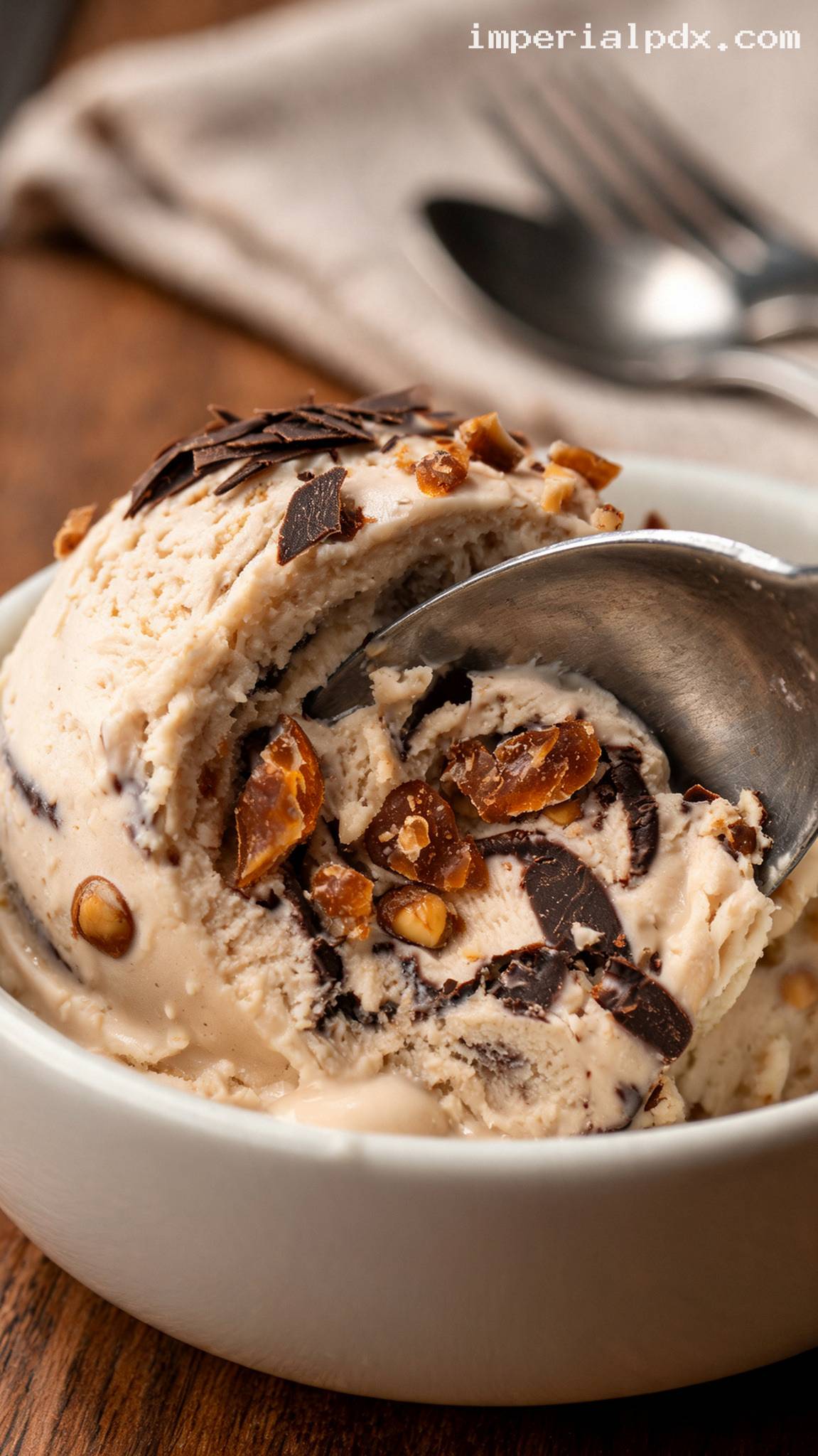 Dark Chocolate Hazelnut Praline Ice Cream – Closeup