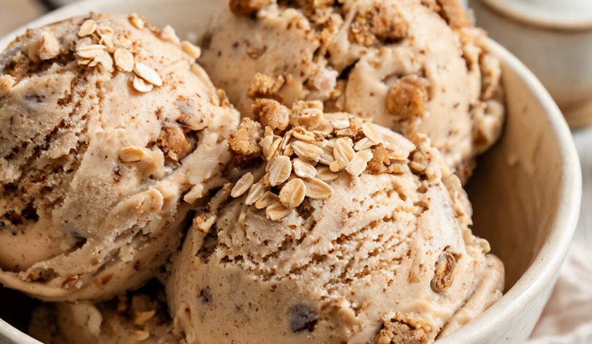 Toasted Oatmeal Cookie Ice Cream