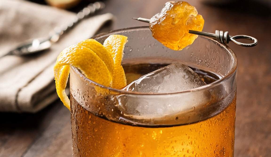 Penicillin Cocktail With Honey, Ginger, and Smoky Scotch