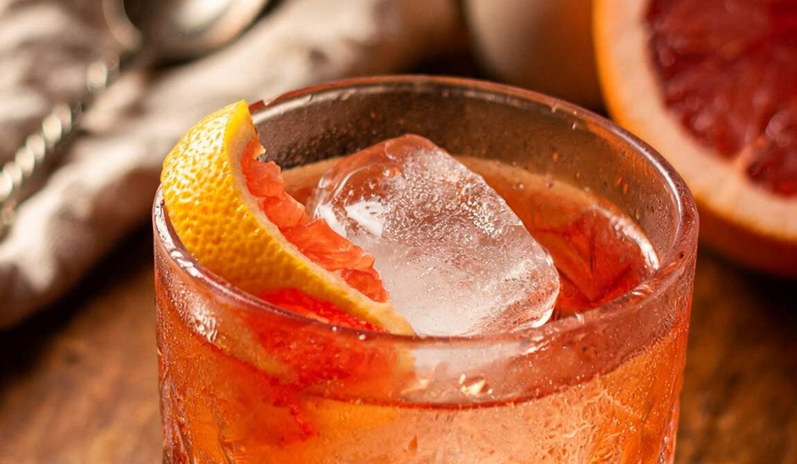 Ruby Grapefruit Negroni Recipe