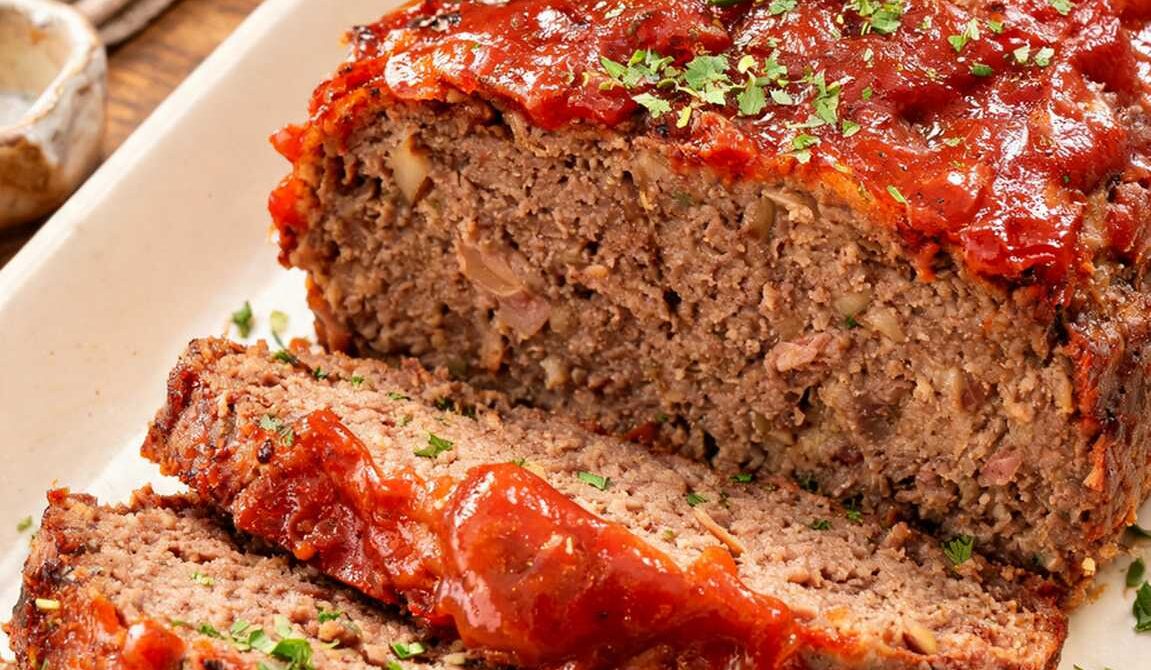 Amish Meatloaf With Sweet and Tangy Tomato Glaze